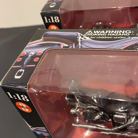 Harley Davidson Maisto Diecast 95th Anniversary Models Collectible Bikes 1:18 - Picture 14 of 14